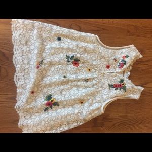 Women’s floral tank top blouse